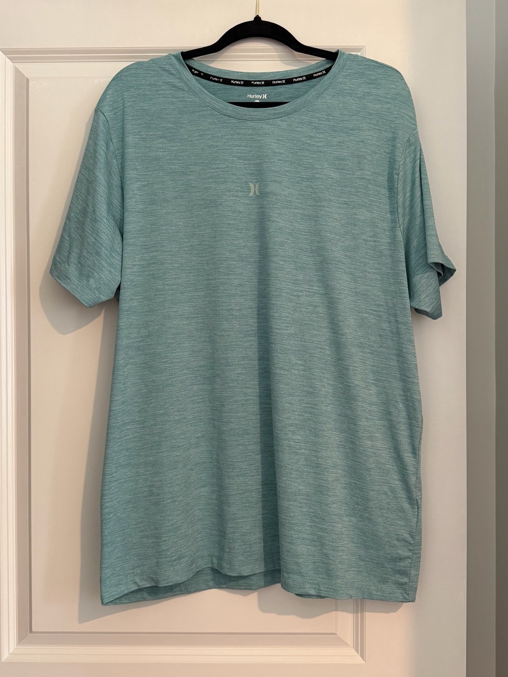 Hurley Men's Short Sleeve Tee in Seafoam Green